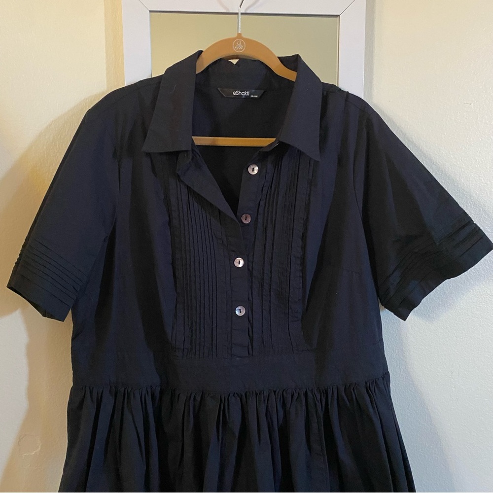 eshakti Black Pintuck Pleat Bib-Front Poplin Dress - Picture 15 of 16